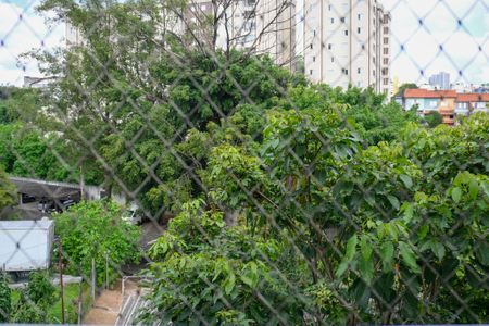 Apartamento à venda com 74m², 2 quartos e 1 vaga Apartamento à venda com 74m², 2 quartos e 1 vagaVaranda