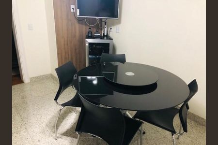 Apartamento à venda com 280m², 4 quartos e 4 vagas