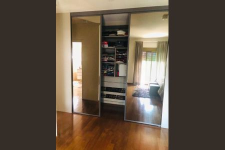 Apartamento à venda com 280m², 4 quartos e 4 vagas