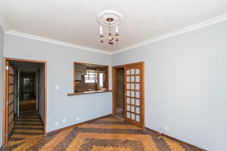 Apartamento à venda com 79m², 2 quartos e 1 vaga Apartamento à venda com 79m², 2 quartos e 1 vagaSala