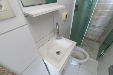 Apartamento à venda com 79m², 2 quartos e 1 vaga Apartamento à venda com 79m², 2 quartos e 1 vagaBanheiro da Suíte