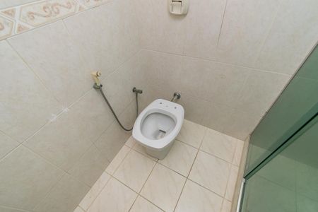 Apartamento à venda com 79m², 2 quartos e 1 vaga Apartamento à venda com 79m², 2 quartos e 1 vagaBanheiro Social