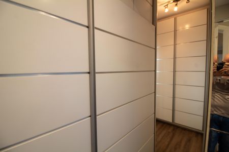 Apartamento para alugar com 190m², 4 quartos e 3 vagasCloset da suíte 2