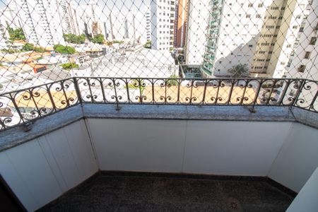 Apartamento para alugar com 190m², 4 quartos e 3 vagasQuarto 1 - Varanda