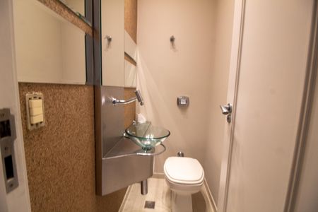 Apartamento para alugar com 190m², 4 quartos e 3 vagasLavabo