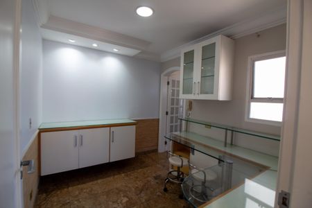 Apartamento para alugar com 190m², 4 quartos e 3 vagasCopa