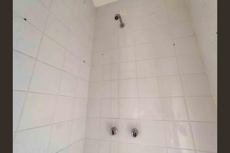 Apartamento à venda com 112m², 3 quartos e 2 vagas Apartamento à venda com 112m², 3 quartos e 2 vagasBanheiro de Serviço