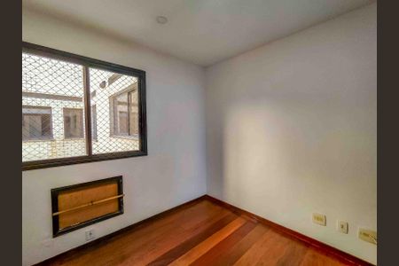 Apartamento à venda com 112m², 3 quartos e 2 vagas Apartamento à venda com 112m², 3 quartos e 2 vagasQuarto 2