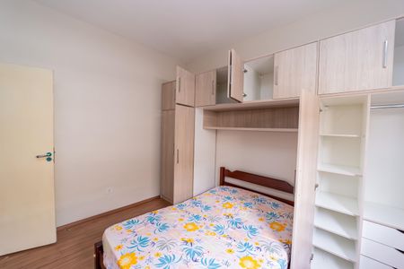 Casa à venda com 90m², 2 quartos e 2 vagasQuarto 2