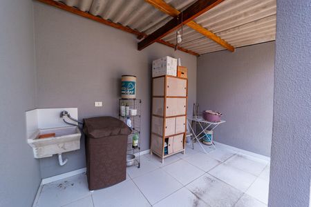 Casa à venda com 90m², 2 quartos e 2 vagasÁrea de Serviço