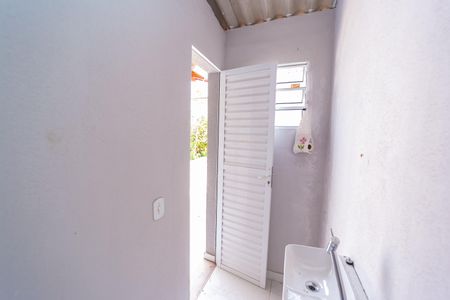Casa à venda com 90m², 2 quartos e 2 vagasBanheiro de Serviço