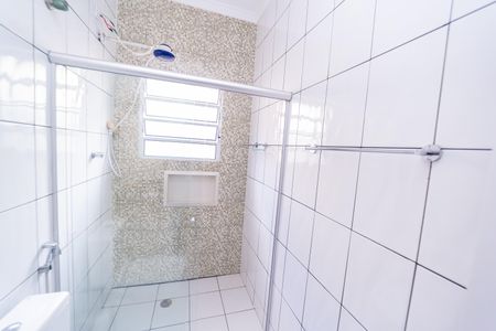 Casa à venda com 90m², 2 quartos e 2 vagasBanheiro