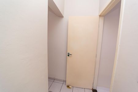 Casa à venda com 90m², 2 quartos e 2 vagasLavabo