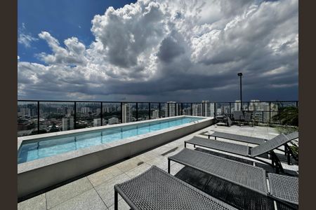 Apartamento à venda com 23m², 1 quarto e sem vaga Apartamento à venda com 23m², 1 quarto e sem vagaPiscina