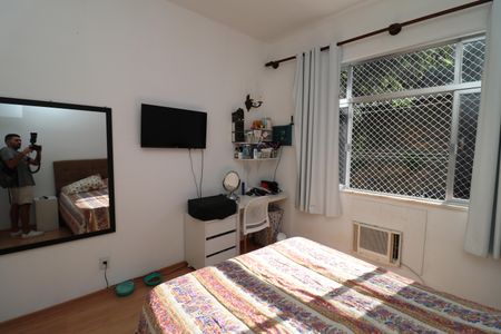 Apartamento à venda com 78m², 3 quartos e 1 vagaQuarto 2