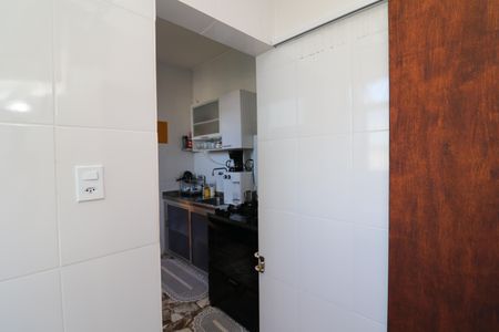 Apartamento à venda com 78m², 3 quartos e 1 vagaÁrea de Serviço