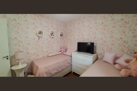 Apartamento à venda com 93m², 3 quartos e 2 vagas Apartamento à venda com 93m², 3 quartos e 2 vagasQuarto 2