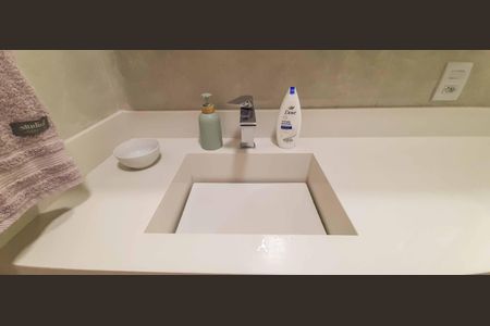 Apartamento à venda com 93m², 3 quartos e 2 vagas Apartamento à venda com 93m², 3 quartos e 2 vagasBanheiro