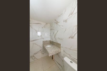 Apartamento à venda com 163m², 4 quartos e 3 vagas Apartamento à venda com 163m², 4 quartos e 3 vagasBanheiro Social 2