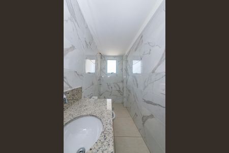 Apartamento à venda com 163m², 4 quartos e 3 vagas Apartamento à venda com 163m², 4 quartos e 3 vagasBanheiro Social 2