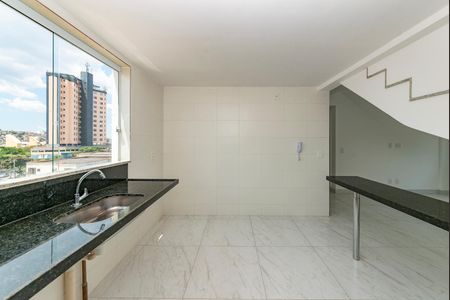 Apartamento à venda com 163m², 4 quartos e 3 vagas Apartamento à venda com 163m², 4 quartos e 3 vagasCozinha
