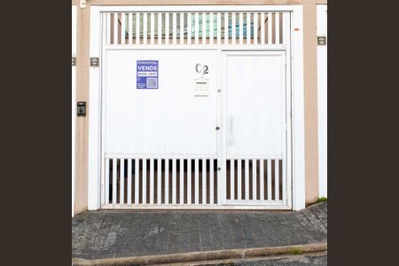 Casa à venda com 127m², 3 quartos e 2 vagasFachada