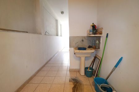 Casa à venda com 301m², 2 quartos e 4 vagasÁrea de Serviço