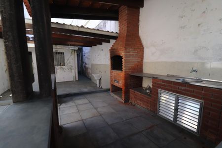 Casa à venda com 301m², 2 quartos e 4 vagasEspaço Gourmet