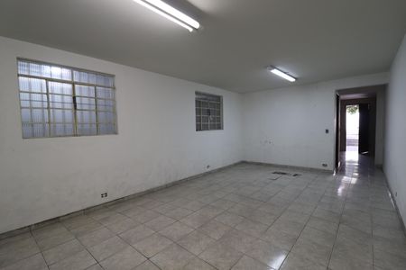 Casa à venda com 301m², 2 quartos e 4 vagasCasa  2 Quarto