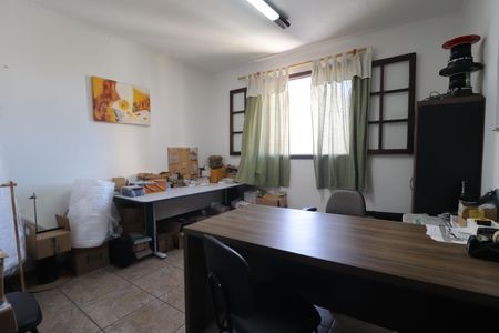 Casa à venda com 301m², 2 quartos e 4 vagasQuarto 2