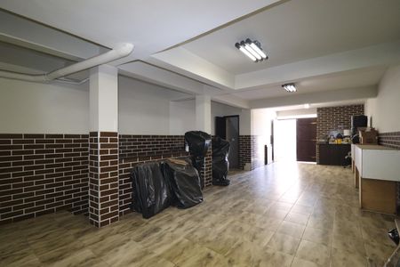 Casa à venda com 301m², 2 quartos e 4 vagasGaragem