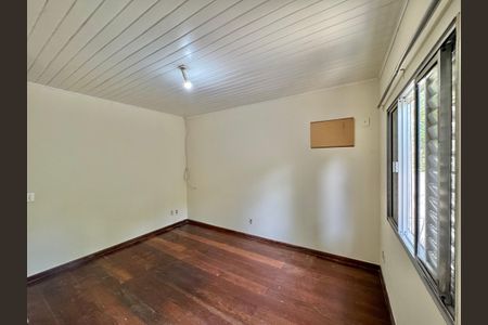 Casa de condomínio à venda com 190m², 3 quartos e 2 vagas Casa de condomínio à venda com 190m², 3 quartos e 2 vagasQuarto