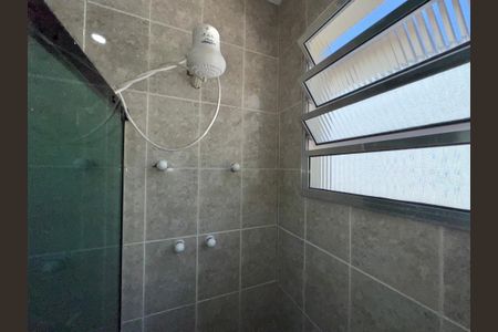 Casa de condomínio à venda com 190m², 3 quartos e 2 vagas Casa de condomínio à venda com 190m², 3 quartos e 2 vagasBanheiro Social