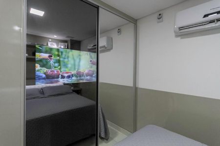 Apartamento à venda com 63m², 2 quartos e 1 vaga Apartamento à venda com 63m², 2 quartos e 1 vagaSuíte