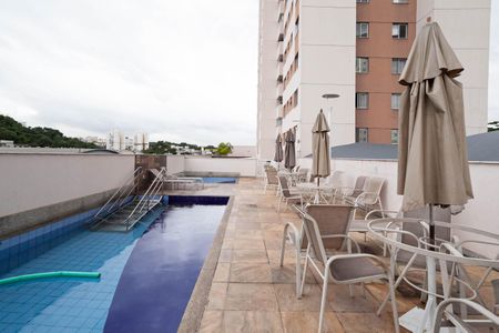 Apartamento à venda com 63m², 2 quartos e 1 vaga Apartamento à venda com 63m², 2 quartos e 1 vagaÁrea comum - Piscina