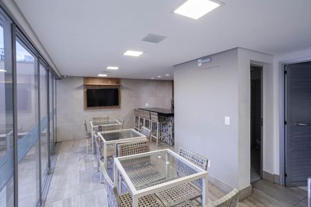 Apartamento à venda com 63m², 2 quartos e 1 vaga Apartamento à venda com 63m², 2 quartos e 1 vagaÁrea comum - Churrasqueira