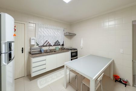 Casa à venda com 100m², 3 quartos e 2 vagasCozinha