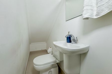 Casa à venda com 100m², 3 quartos e 2 vagasLavabo