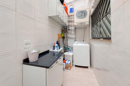 Casa à venda com 100m², 3 quartos e 2 vagasÁrea de Serviço