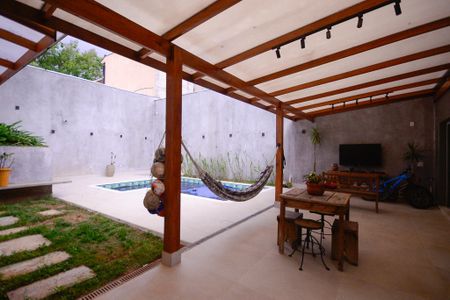 Casa à venda com 270m², 3 quartos e 4 vagas Casa à venda com 270m², 3 quartos e 4 vagasÁrea de Lazer
