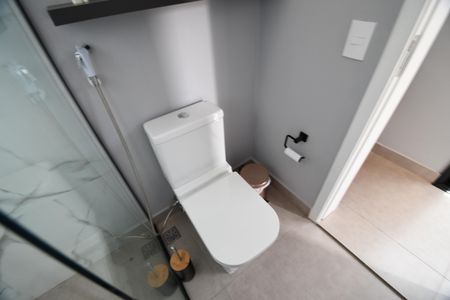 Casa à venda com 400m², 4 quartos e 5 vagasBanheiro de serviço