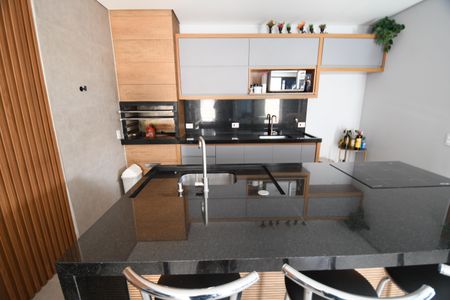 Casa à venda com 400m², 4 quartos e 5 vagasChurrasqueira