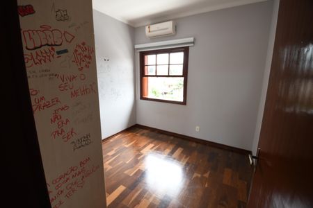 Casa à venda com 400m², 4 quartos e 5 vagasQuarto 2