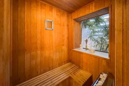 Casa à venda com 204m², 3 quartos e 3 vagas Casa à venda com 204m², 3 quartos e 3 vagasSauna