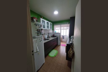 Apartamento para alugar com 69m², 2 quartos e 1 vaga Apartamento para alugar com 69m², 2 quartos e 1 vagaCozinha - Armários