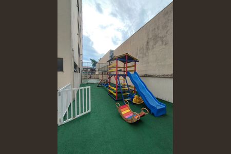 Apartamento para alugar com 69m², 2 quartos e 1 vaga Apartamento para alugar com 69m², 2 quartos e 1 vagaÁrea comum Playground