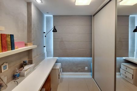 Apartamento à venda com 114m², 3 quartos e 2 vagas Apartamento à venda com 114m², 3 quartos e 2 vagasQuarto 2