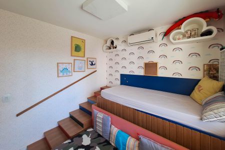 Apartamento à venda com 114m², 3 quartos e 2 vagas Apartamento à venda com 114m², 3 quartos e 2 vagasQuarto 1