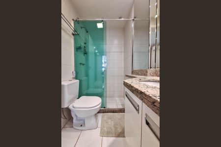 Apartamento à venda com 114m², 3 quartos e 2 vagas Apartamento à venda com 114m², 3 quartos e 2 vagasBanheiro da Suíte 1