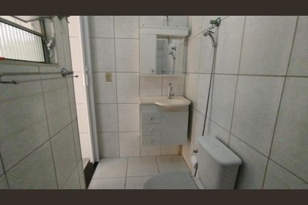 Casa à venda com 208m², 3 quartos e 2 vagasBanheiro